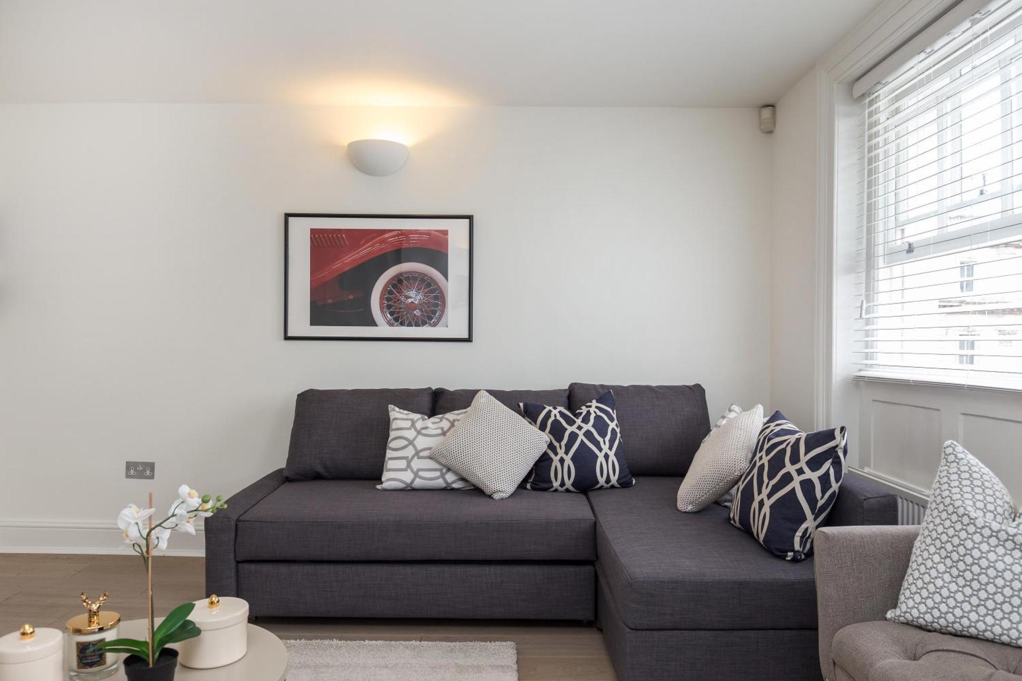 Covent Garden 2br - Urban Chic Апартаменты *